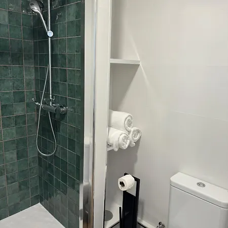 Plaza Victoria Apartment